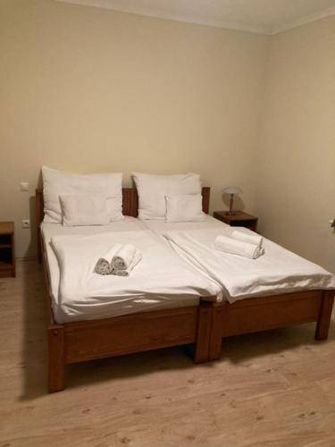 Szolgáltatott apartman  Ozora
