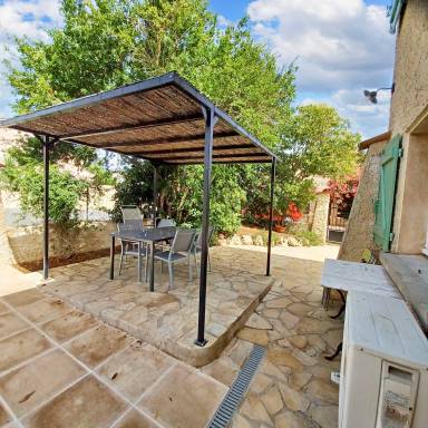 Appartement de vacances avec terrasse, jardin et barbecue | Vue jardin