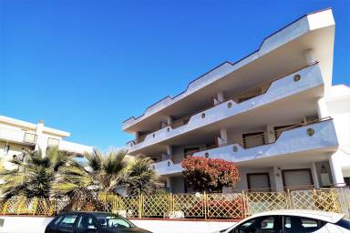 Appartamento con giardino e terrazza