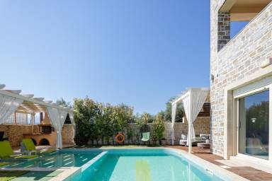 Villa Agios Nikolaos
