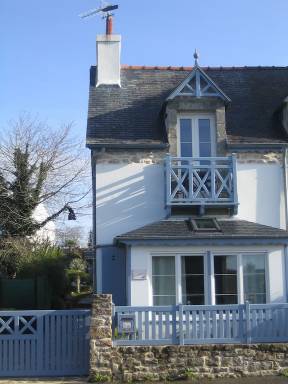 House  Plonéour-Lanvern