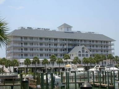 Condo  Sand Key