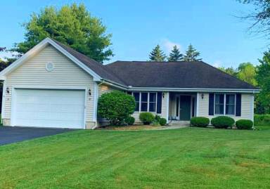 House  Mayville