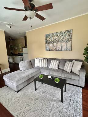 Apartment Pet-friendly Freestate, North Highlands