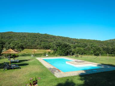 Ferienhaus mit Pool, Garten und Terrasse | Naturblick | Haustierfreundlich