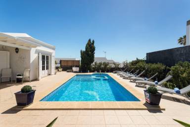 209 m² Willa