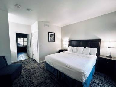 Airbnb  Davis