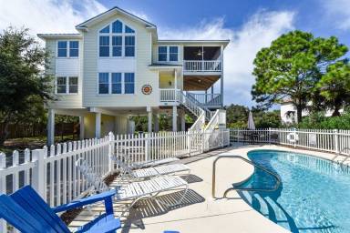 House  Saint George Island