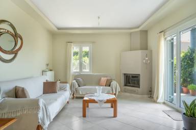 Fully equipped charming apartment with terrace & garden | Sea view | Next to the beach
