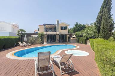 140 m² Villa