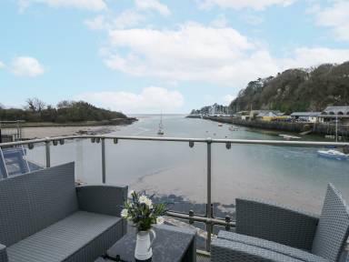 Children-friendly cottage | Beach view | Next to the beach