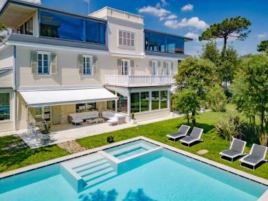 Villa mit Sauna, Grill und Terrasse | Poolblick | Perfekt für die Arbeit von Zuhause