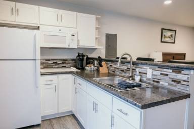 Airbnb  Sitka