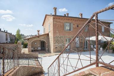 House Pool Montagnano