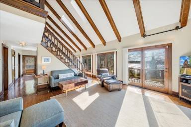 House Moneta
