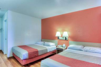 Motel Air conditioning King City