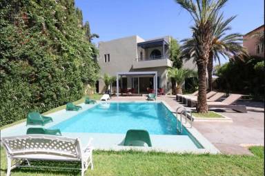 Villa with barbeque, terrace & garden | Mountain view