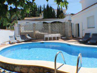 396 m² Villa