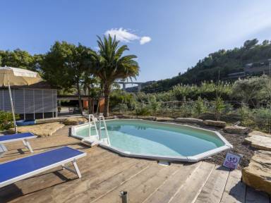 Ferienhaus mit  privatem Pool für 4 Gäste mit Hund in Civezza, Ligurien