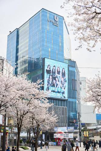 NEW Sinchon 5min, 3ROOM, near Hongdae, DDP, Seongsu 20min, Free K-snacks, WIFI, OTT — photo 2