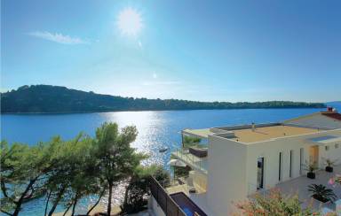Ferienhaus Potirna