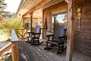 Cabin Yard Russellville