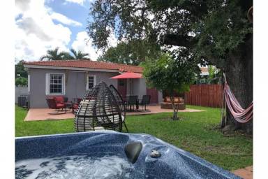 House  Miami Springs