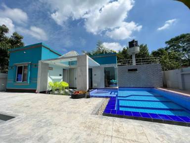 Villa Sector 10