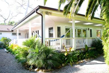 Airbnb  Montecito