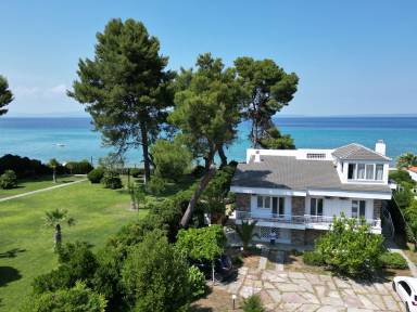 Villa Paralia Polichrono