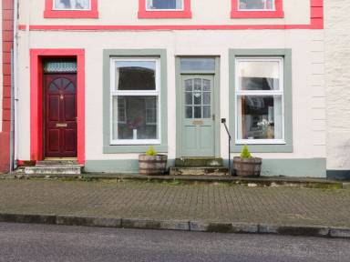 Apartment Yard Isle of Whithorn