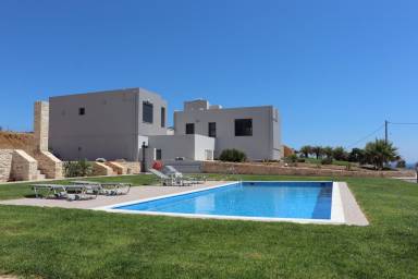 House  Agia Paraskevi