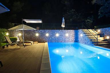 Ferienhaus in Sant Joan De Labritja mit Großem Pool