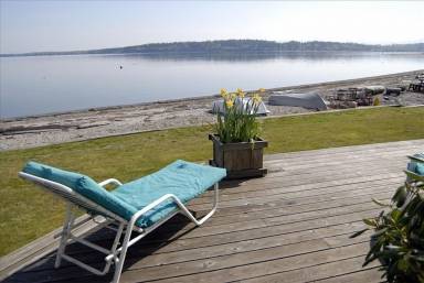 House Lummi Island