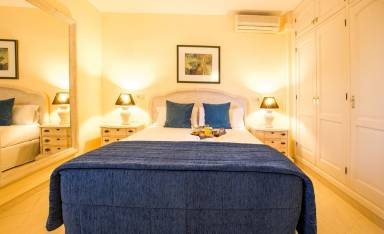 Aparthotel  Cala Pi