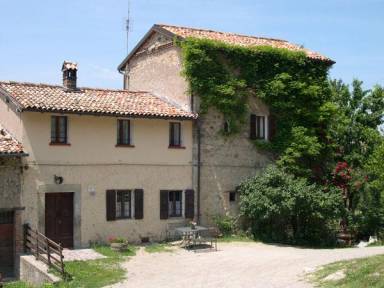 Villa  Montese