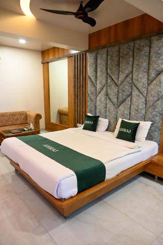 Hotel Adiraj Residency