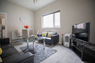 Apartment  Thornhill