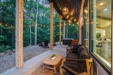 Cabin Logan