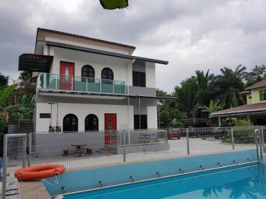Apartment  Kampung Merbau Sempak