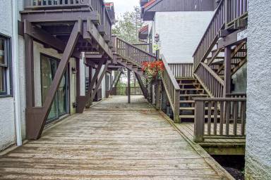 Condo Snowshoe