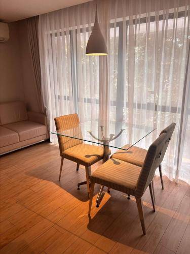 Serviced apartment with terrace, yard & hot tub | Pets are welcome — photo 4