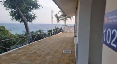 Serviced Apartment mit Pool, Terrasse und Garten | Ideal für Homeoffice