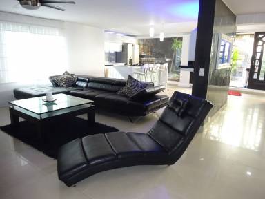 House Patio Bonito