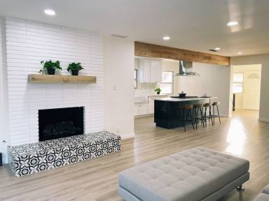 House Lakewood