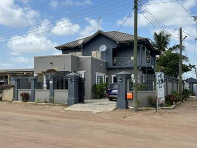 79 m² House