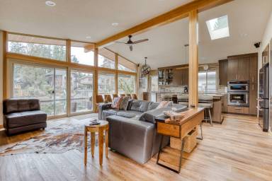House Lake Oswego