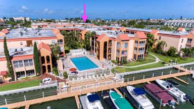 93 m² Condo