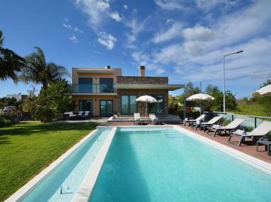 Villa  Alcantarilha