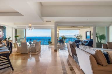 258 m² Apartment